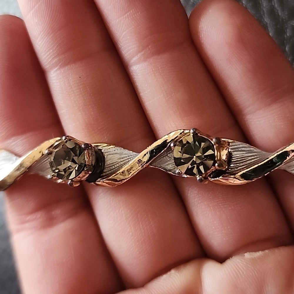 Vintage Goldtone Crystal Bracelet